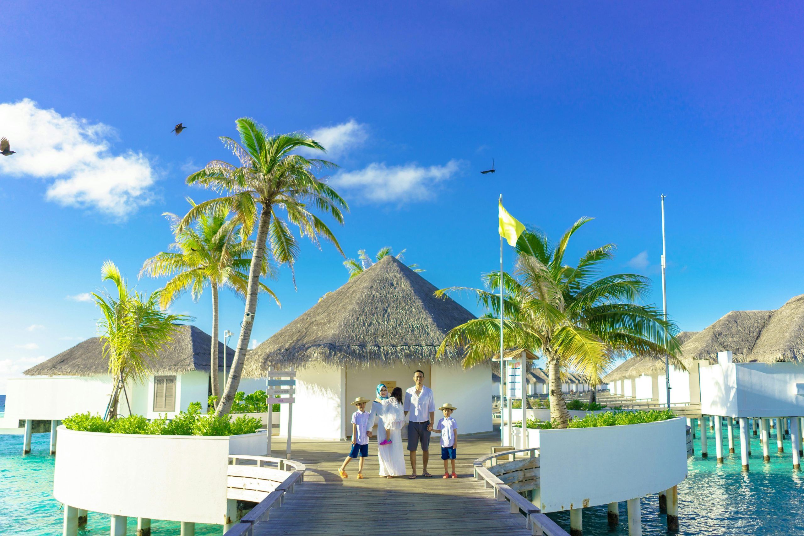 Essential Tips for a Stress-Free International Family Vacation